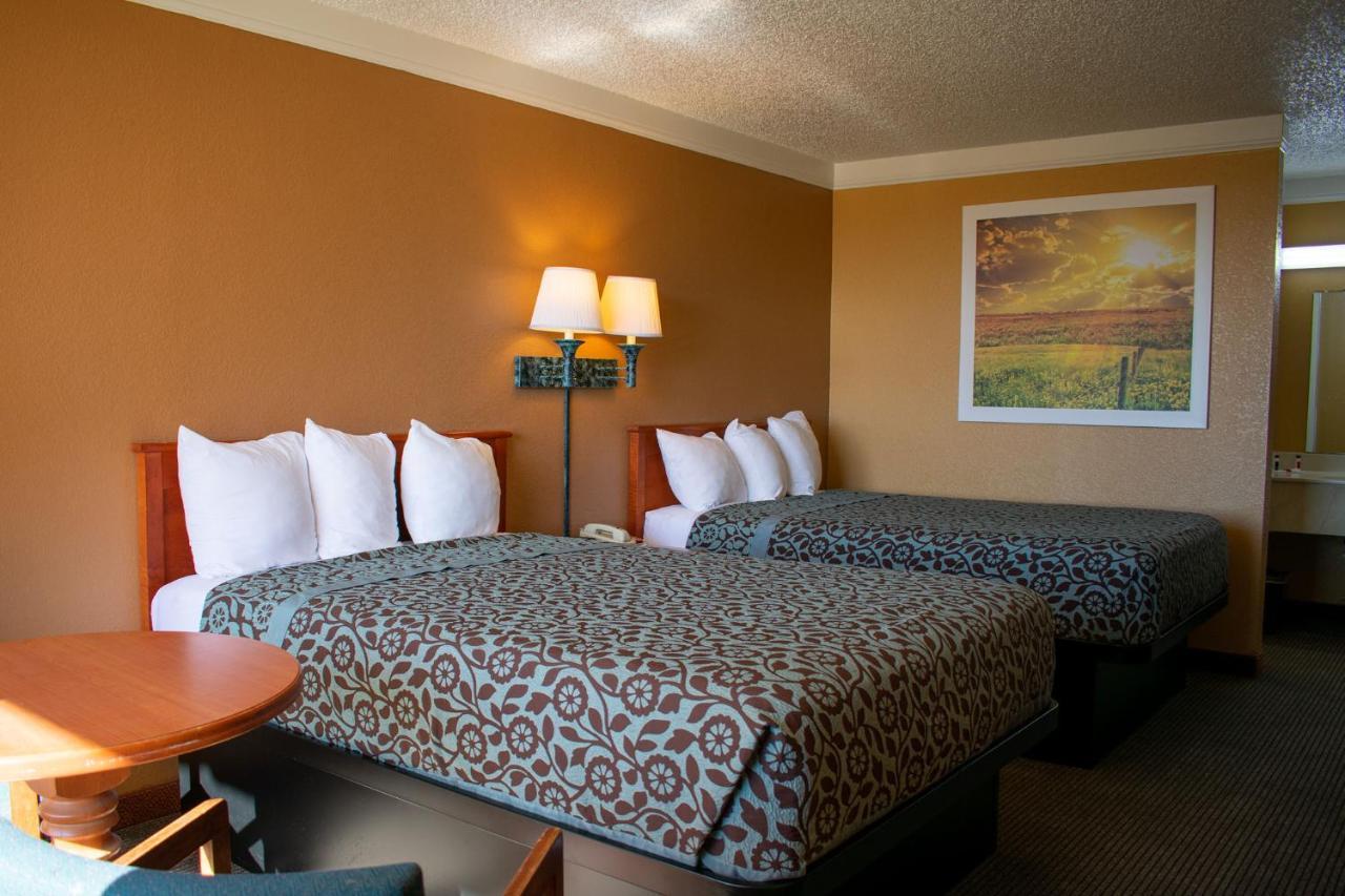 Days Inn By Wyndham Hillsboro Tx Экстерьер фото