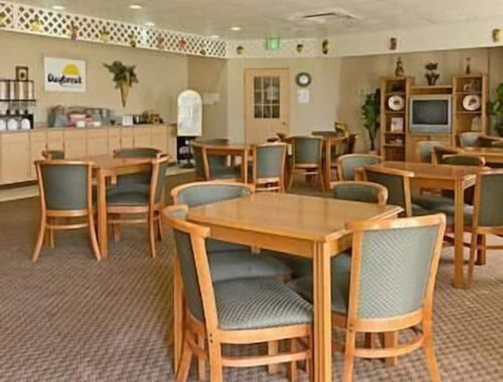 Days Inn By Wyndham Hillsboro Tx Экстерьер фото