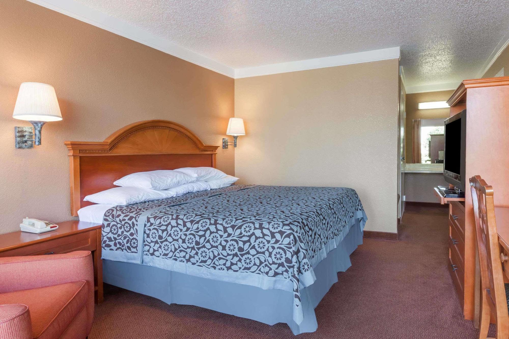 Days Inn By Wyndham Hillsboro Tx Экстерьер фото
