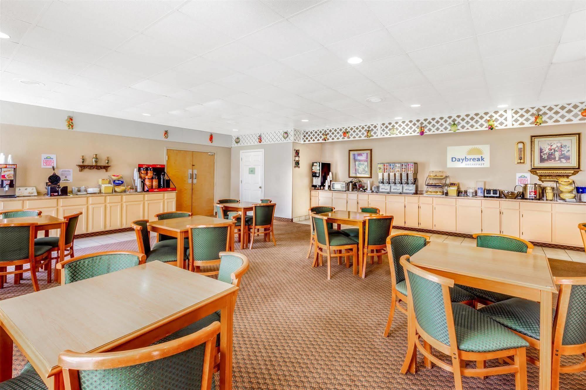 Days Inn By Wyndham Hillsboro Tx Экстерьер фото